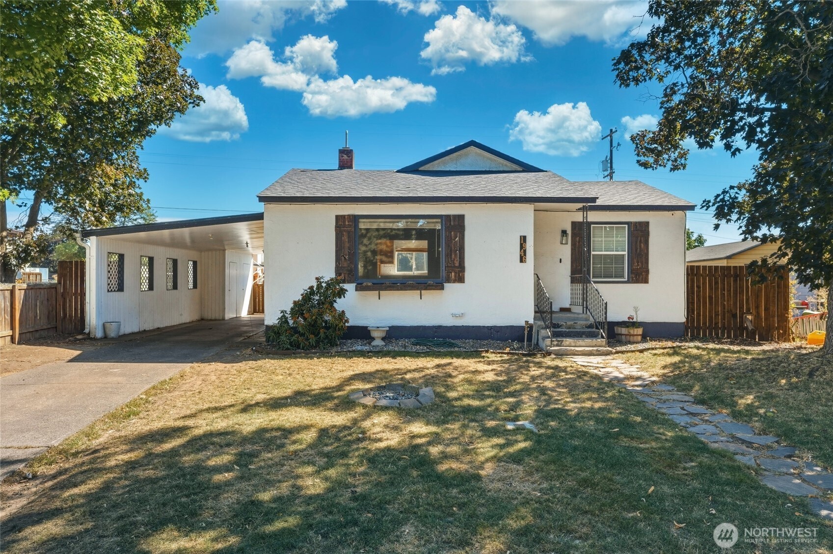 main property photo 0