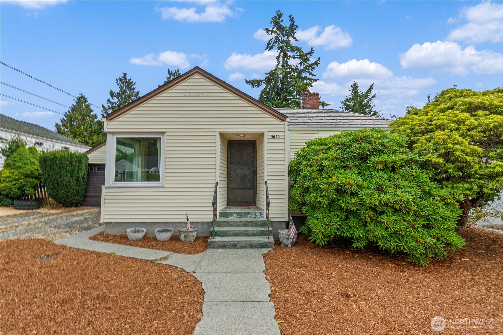 main property photo 0