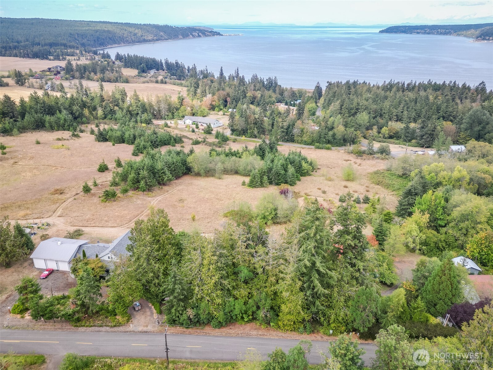 main property photo 0