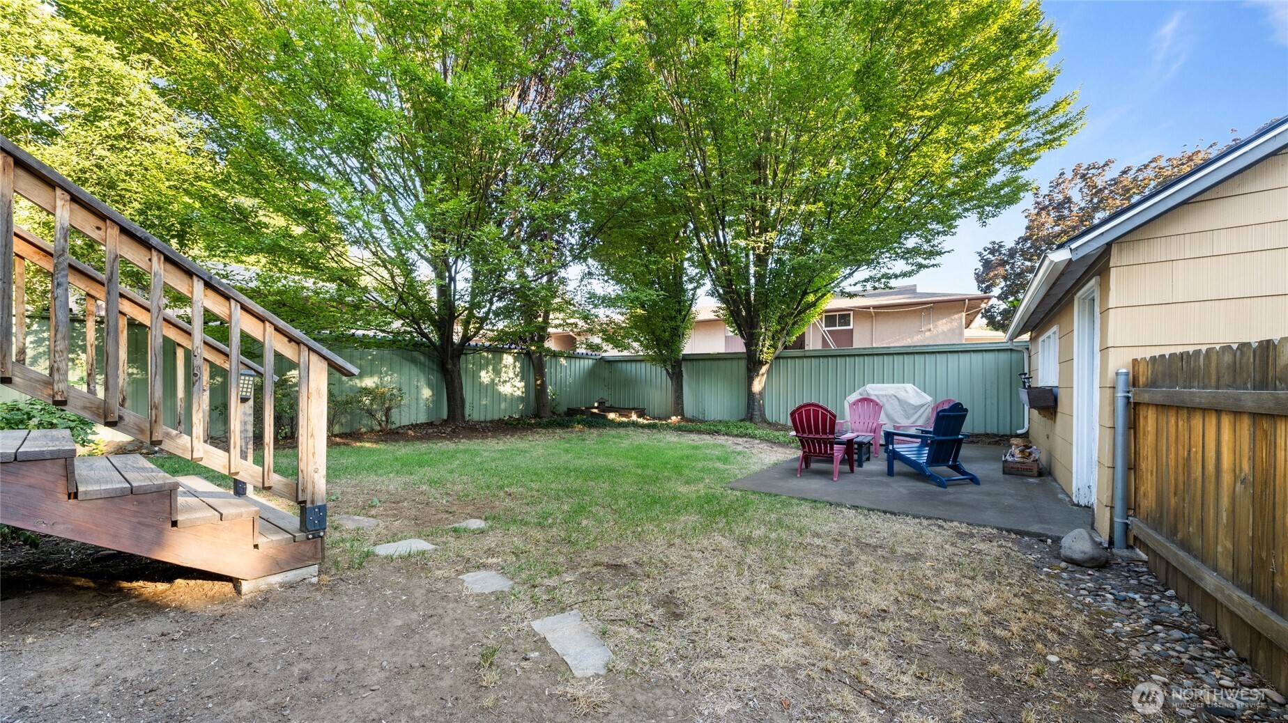 main property photo 31