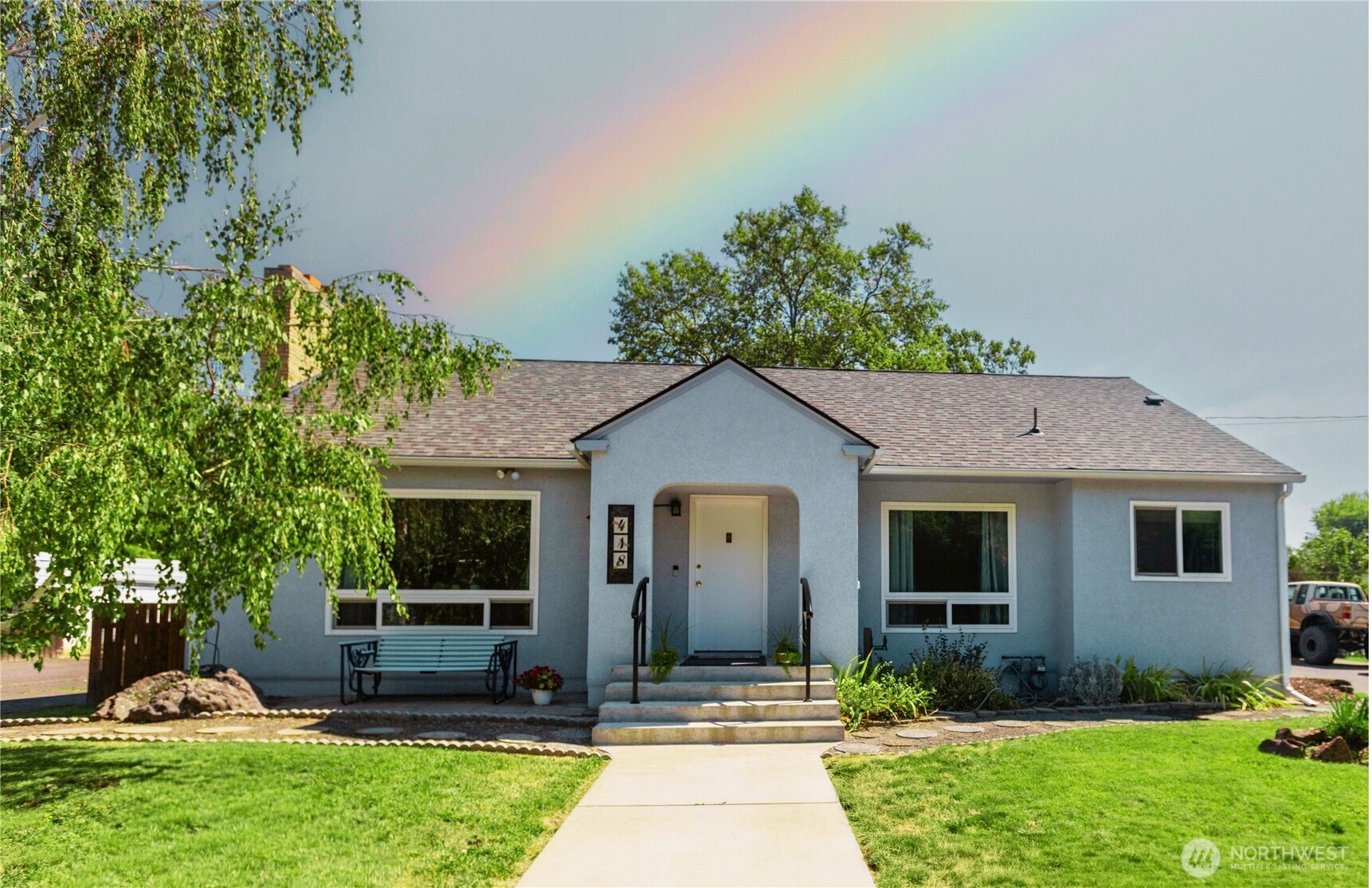 main property photo 0