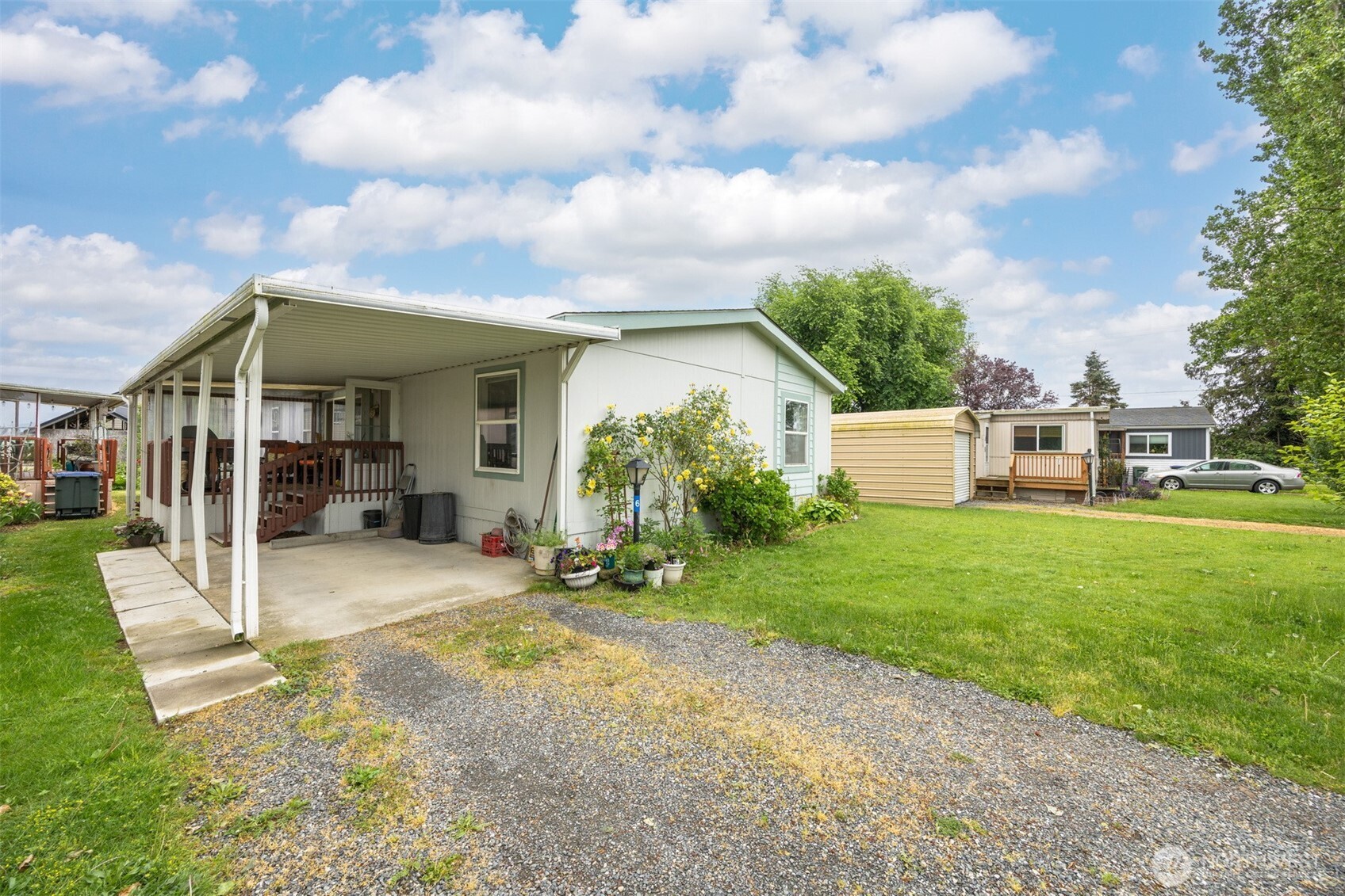 main property photo 0