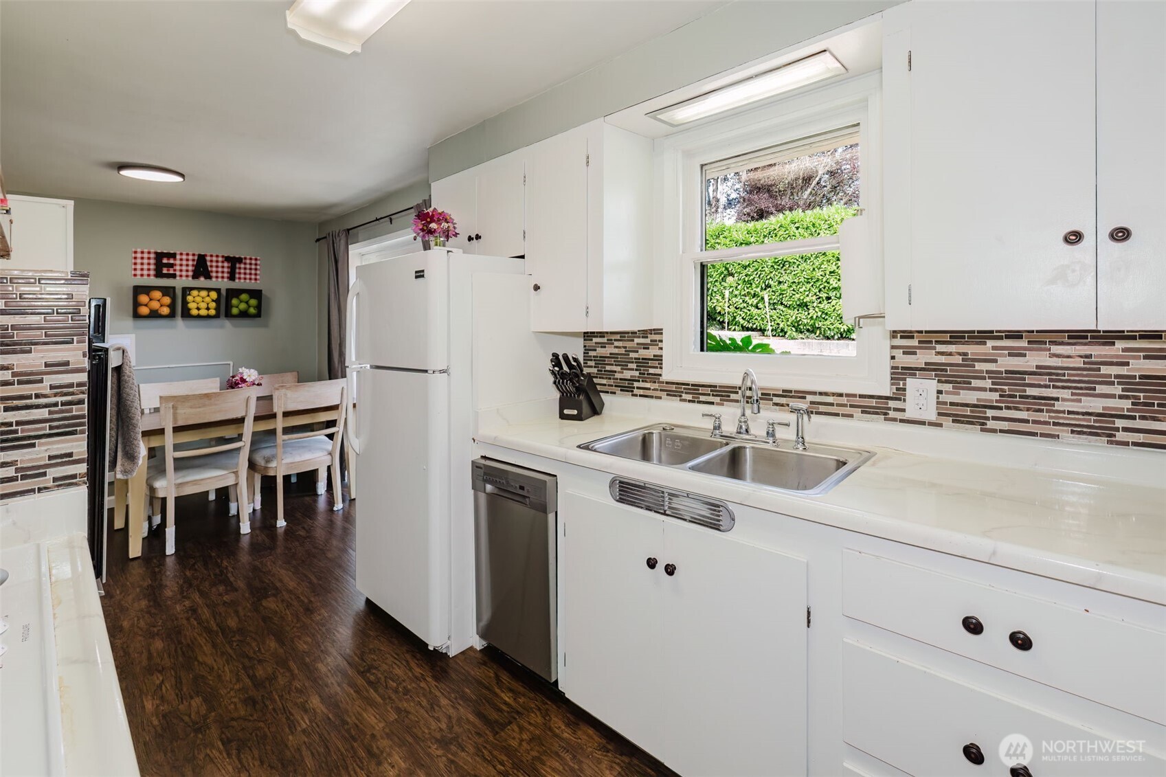 property viewer photo 15