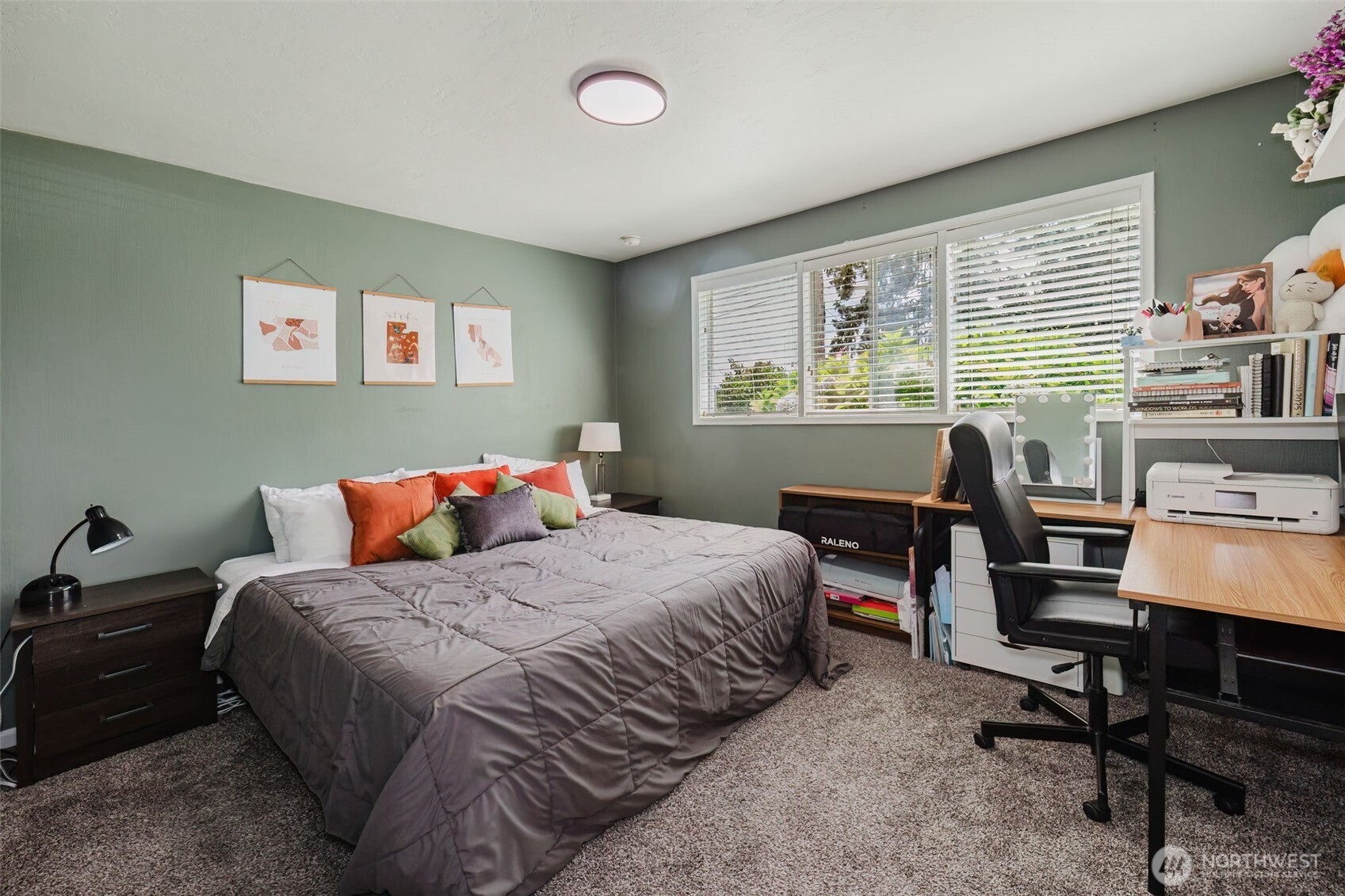 property viewer photo 16