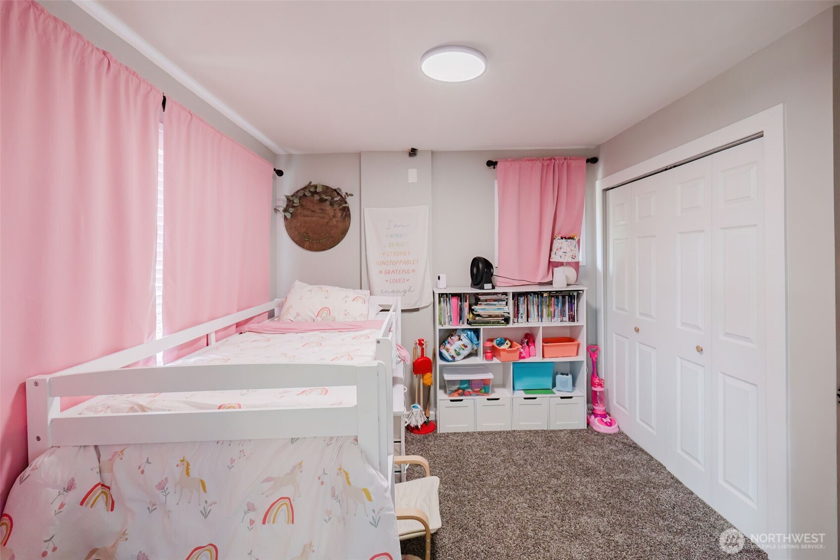 property viewer photo 21