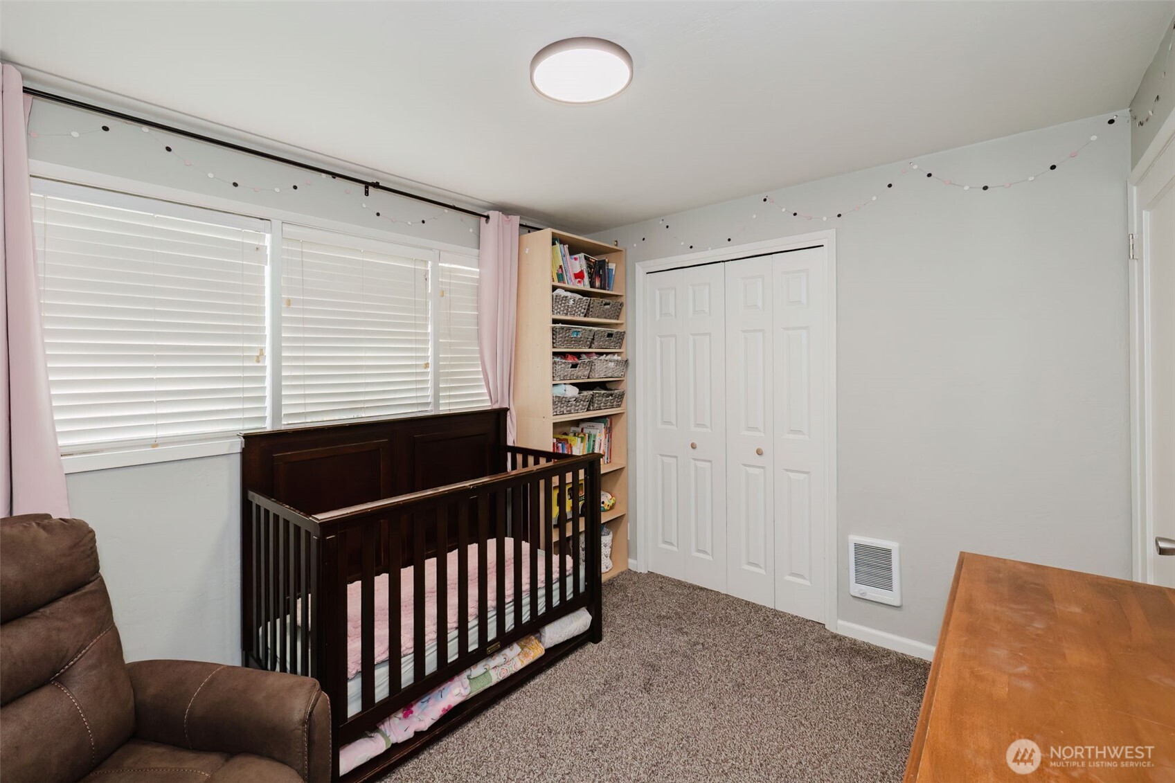 property viewer photo 26