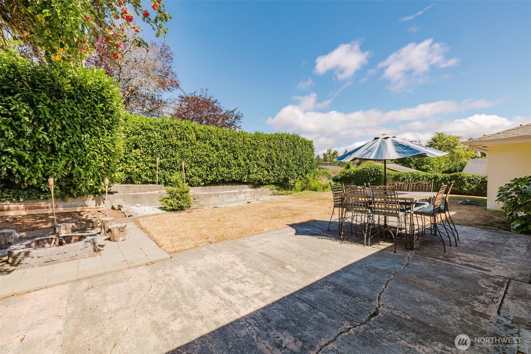 property viewer photo 31