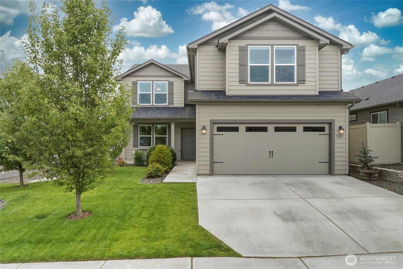 main property photo 0