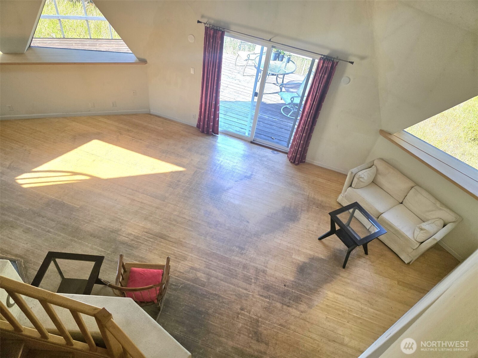 main property photo 27