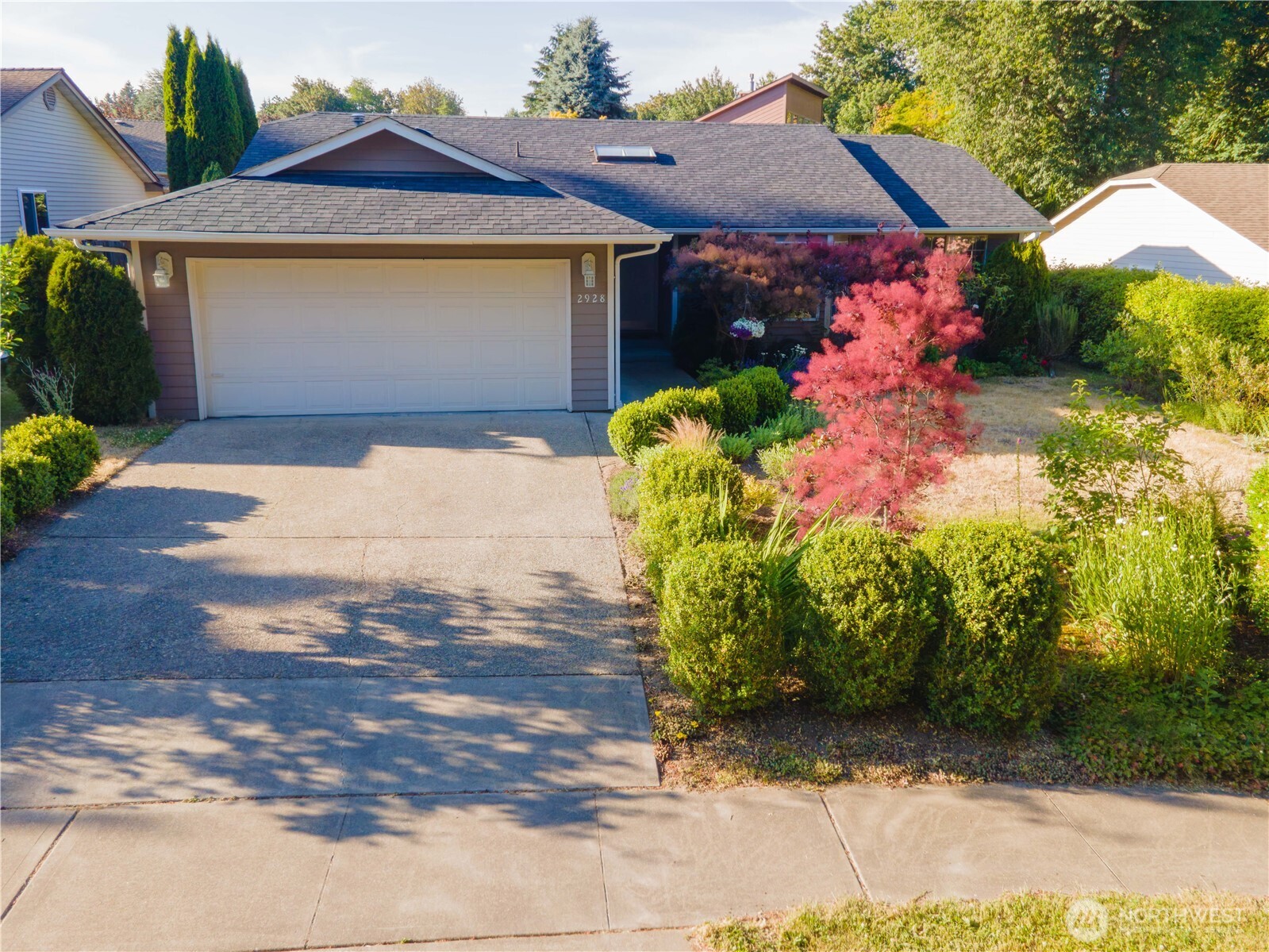 main property photo 0