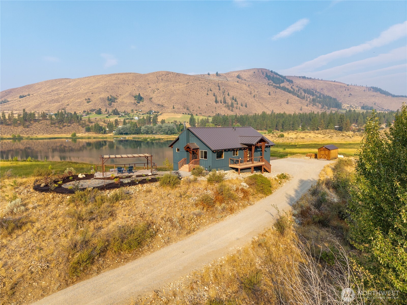 main property photo 3