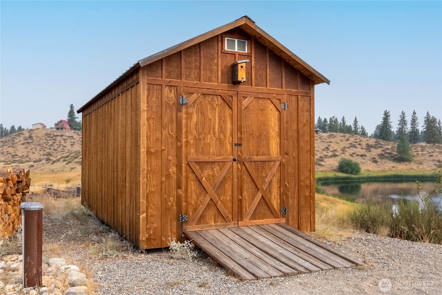 main property photo 36