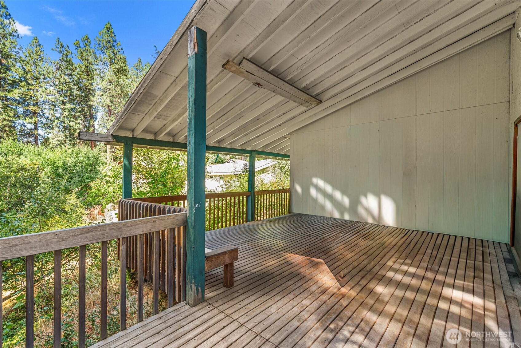 main property photo 18