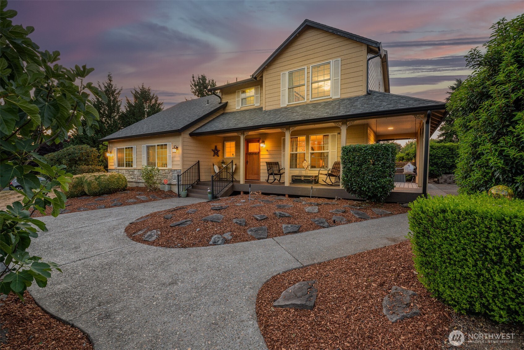 main property photo 0