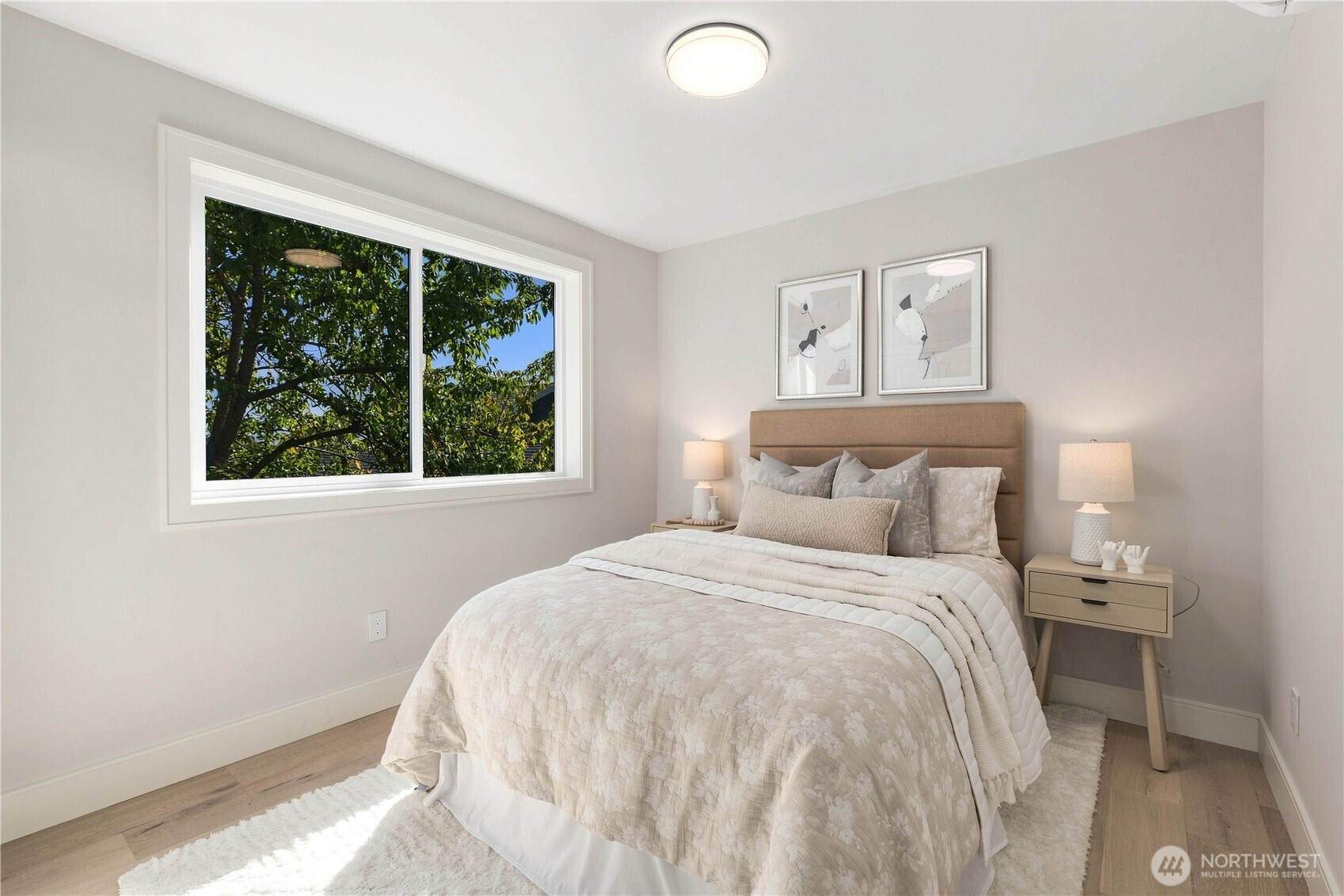 property viewer photo 14