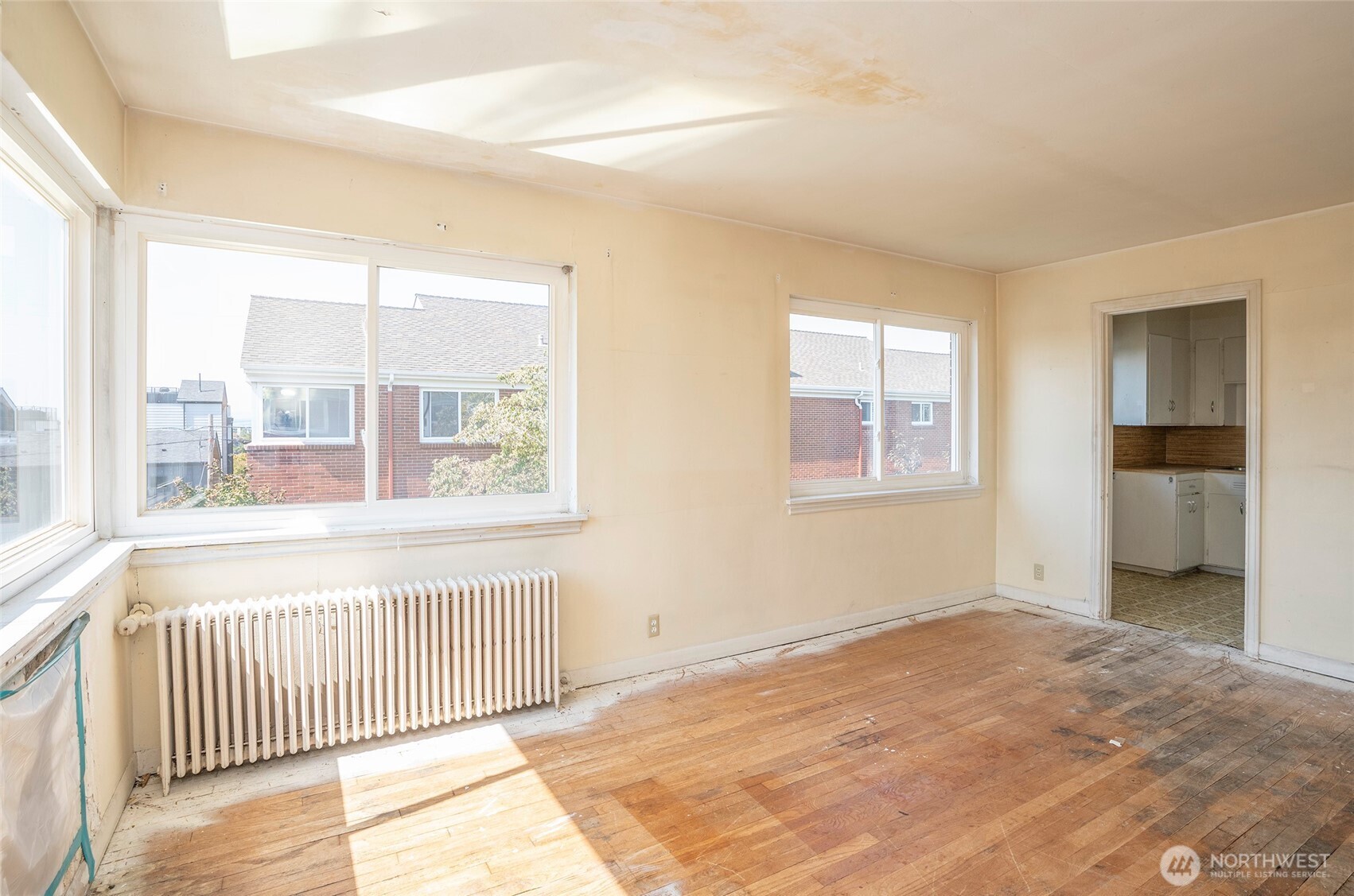 property viewer photo 12