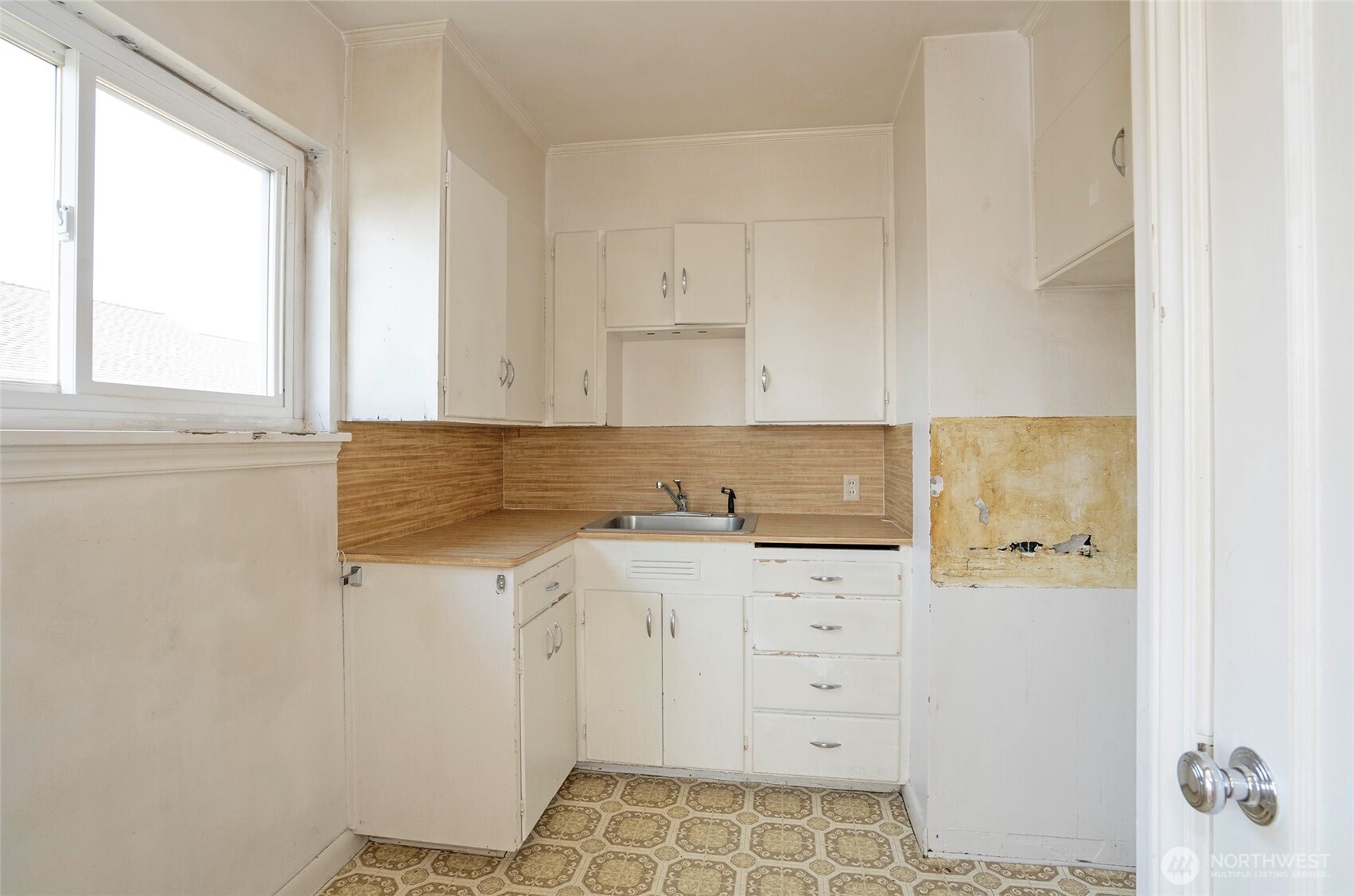 property viewer photo 14