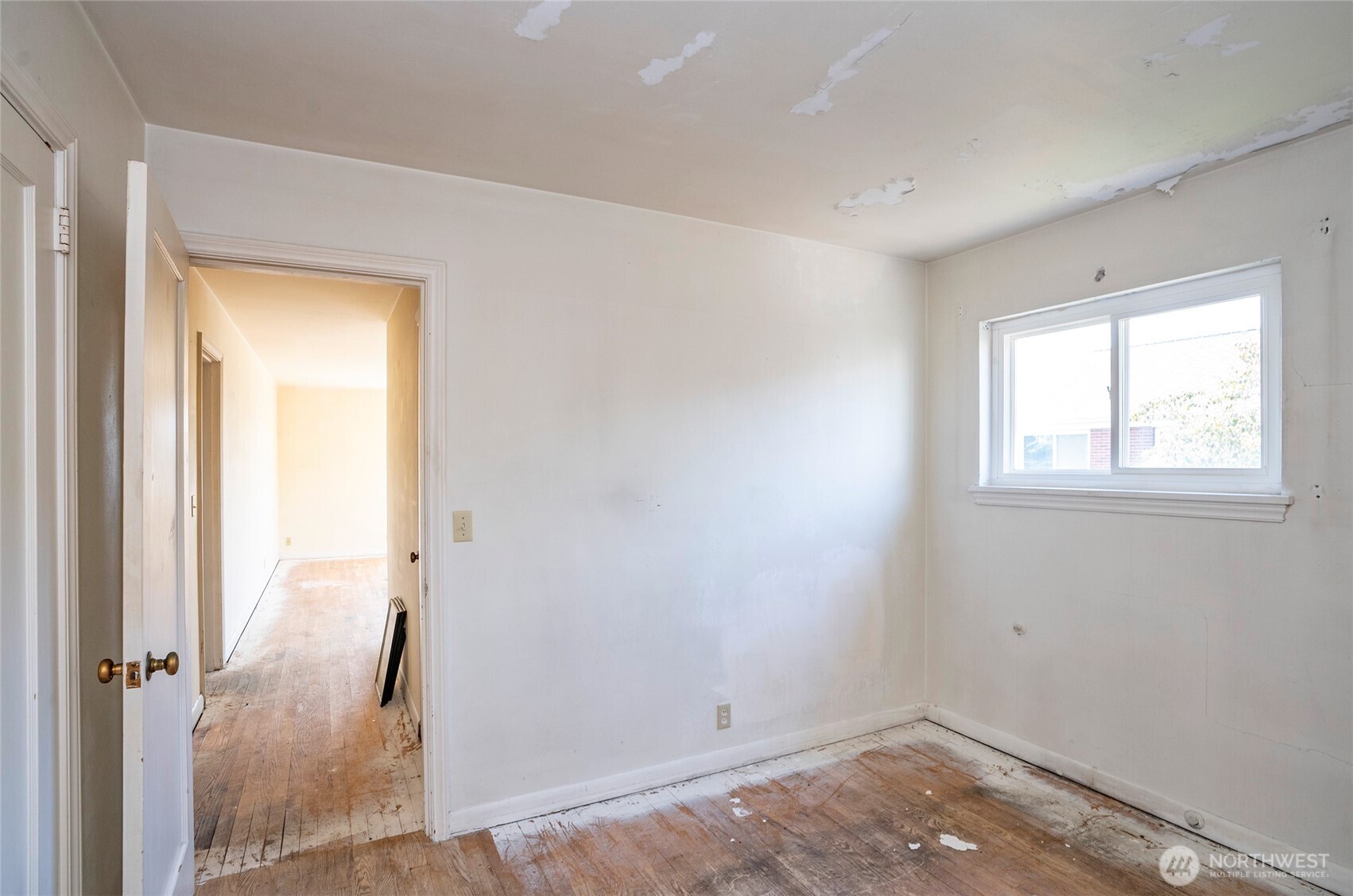 property viewer photo 19