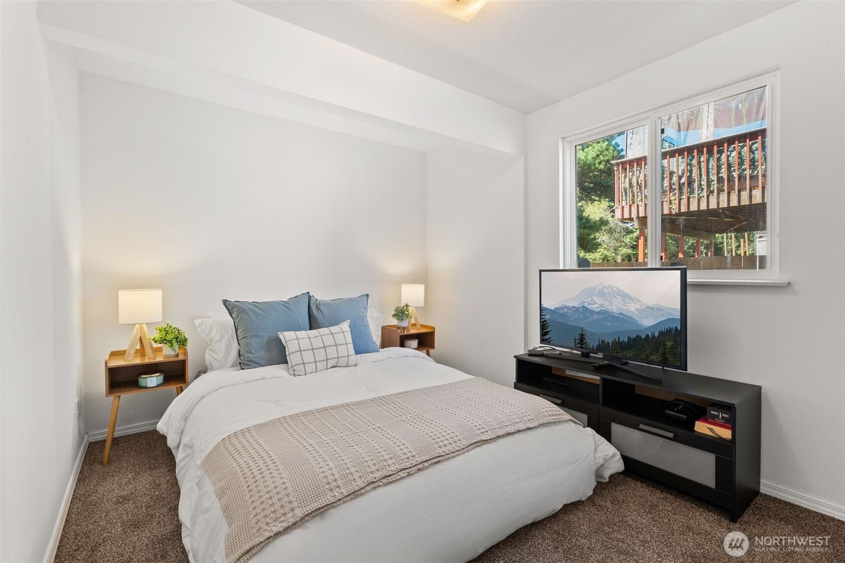 property viewer photo 33