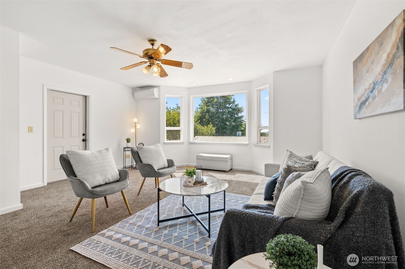 property viewer photo 35