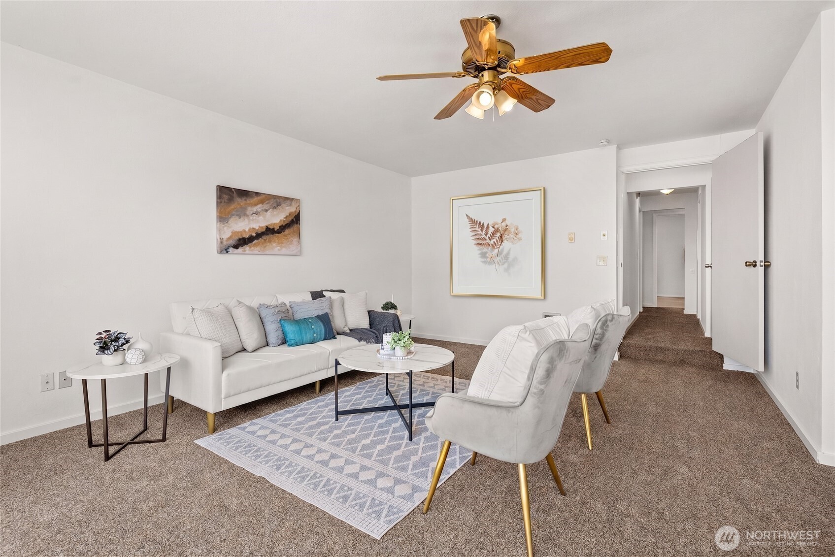 property viewer photo 37