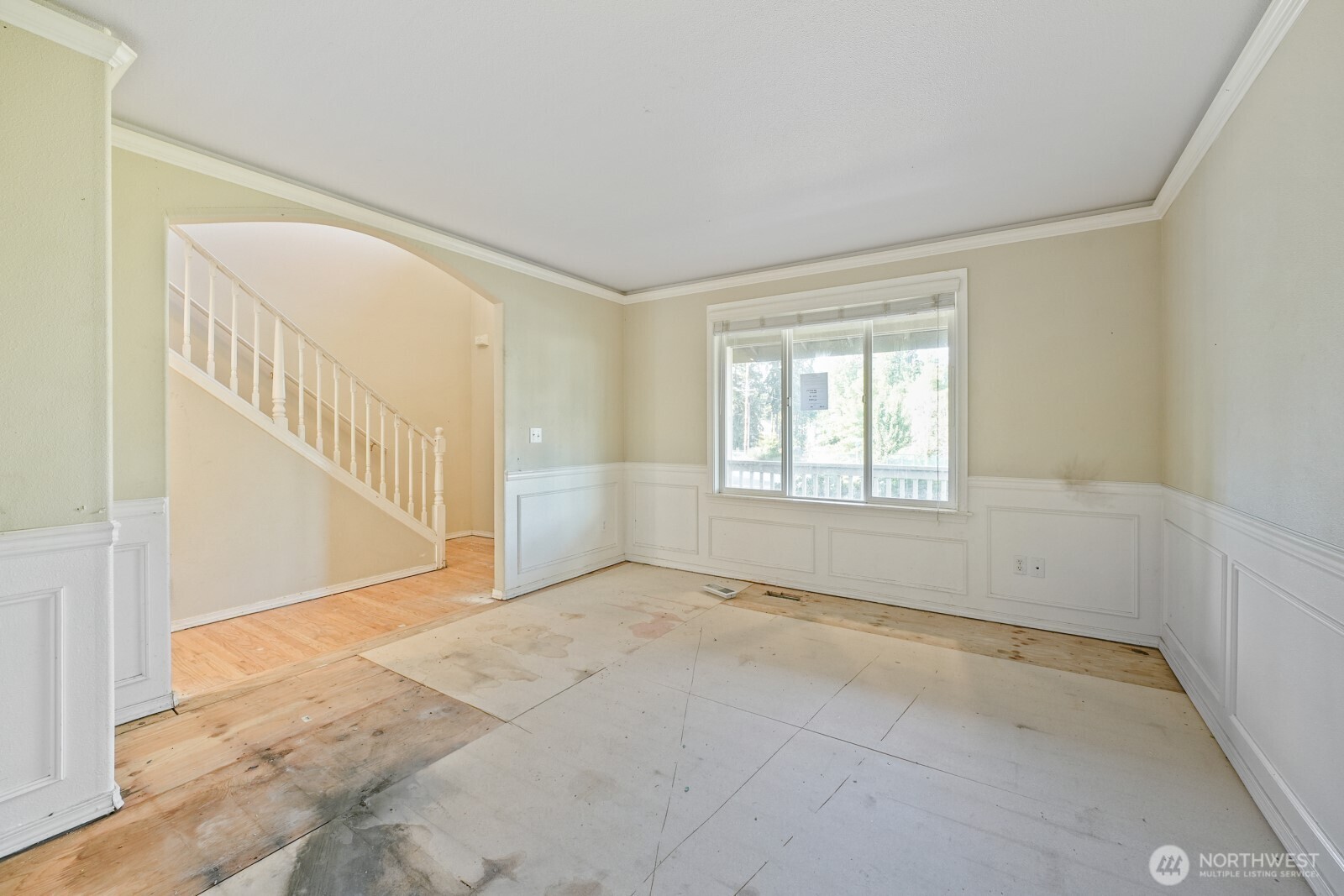 property viewer photo 4