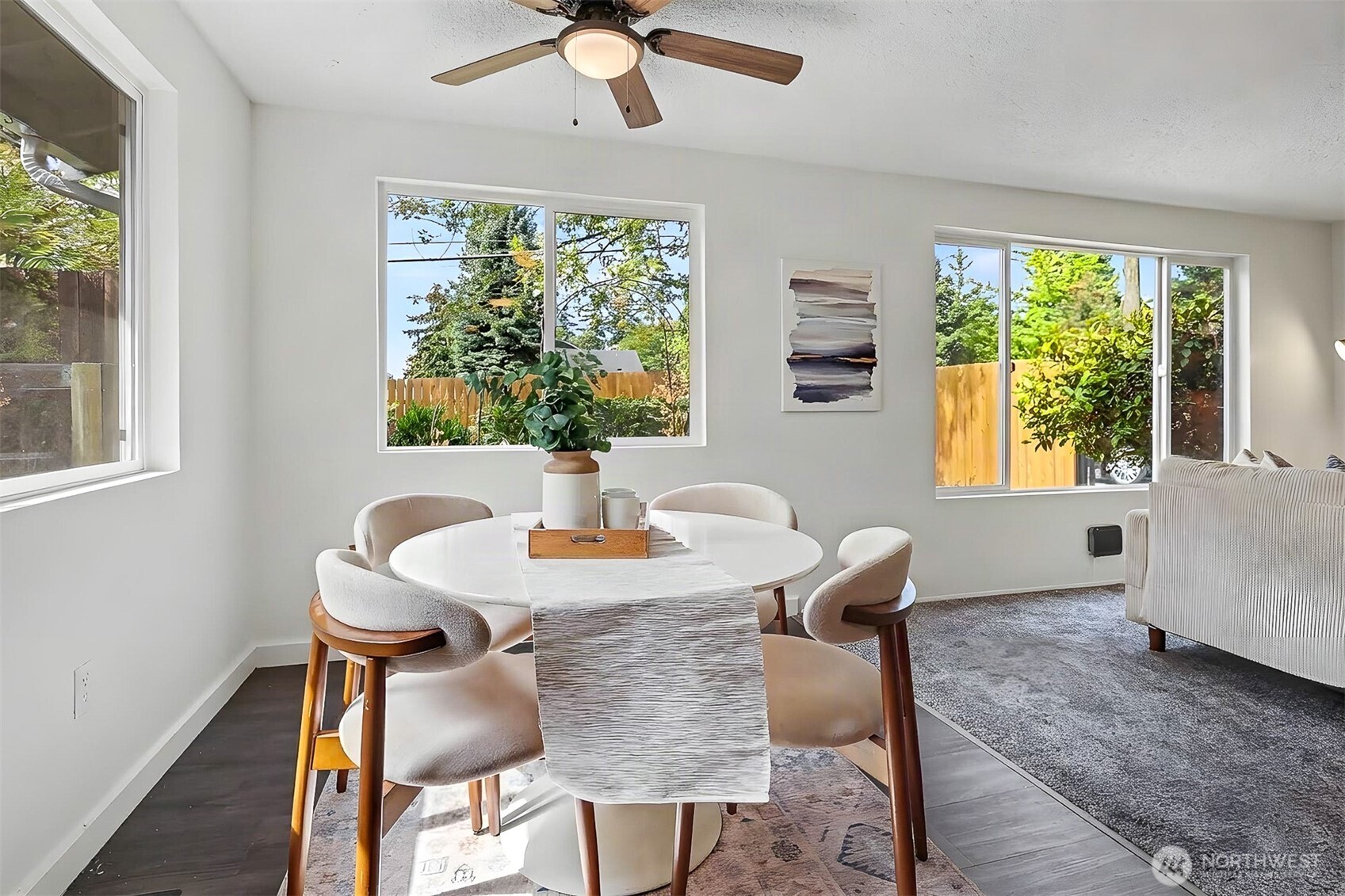 property viewer photo 10
