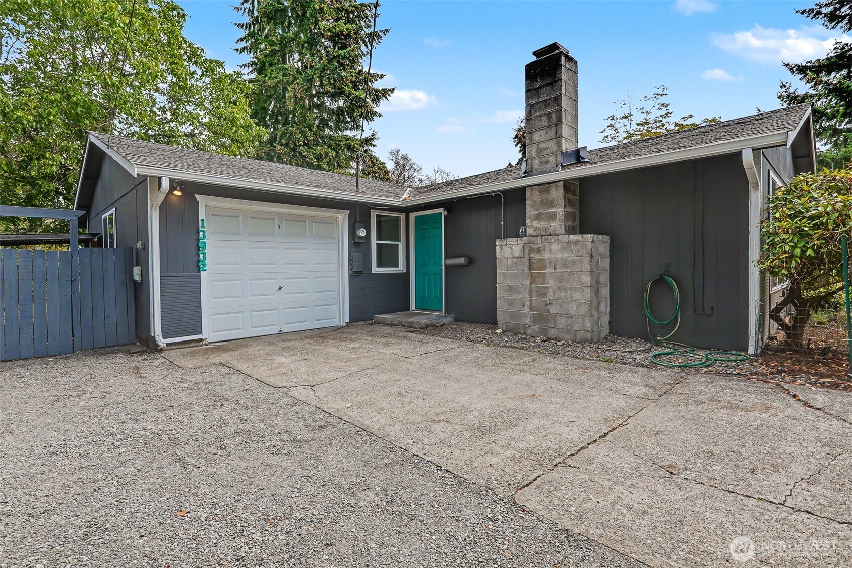 property viewer photo 2