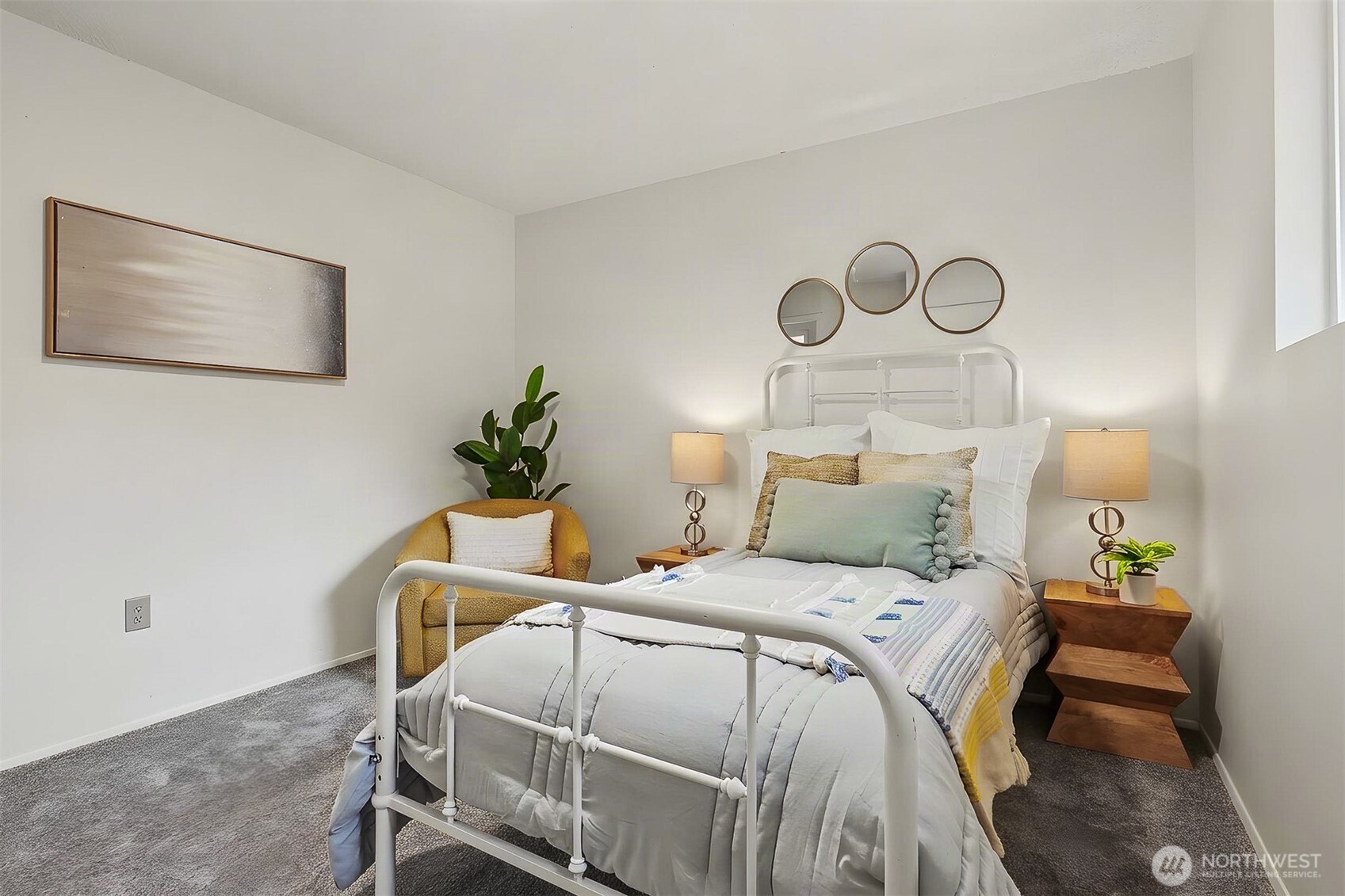 property viewer photo 20