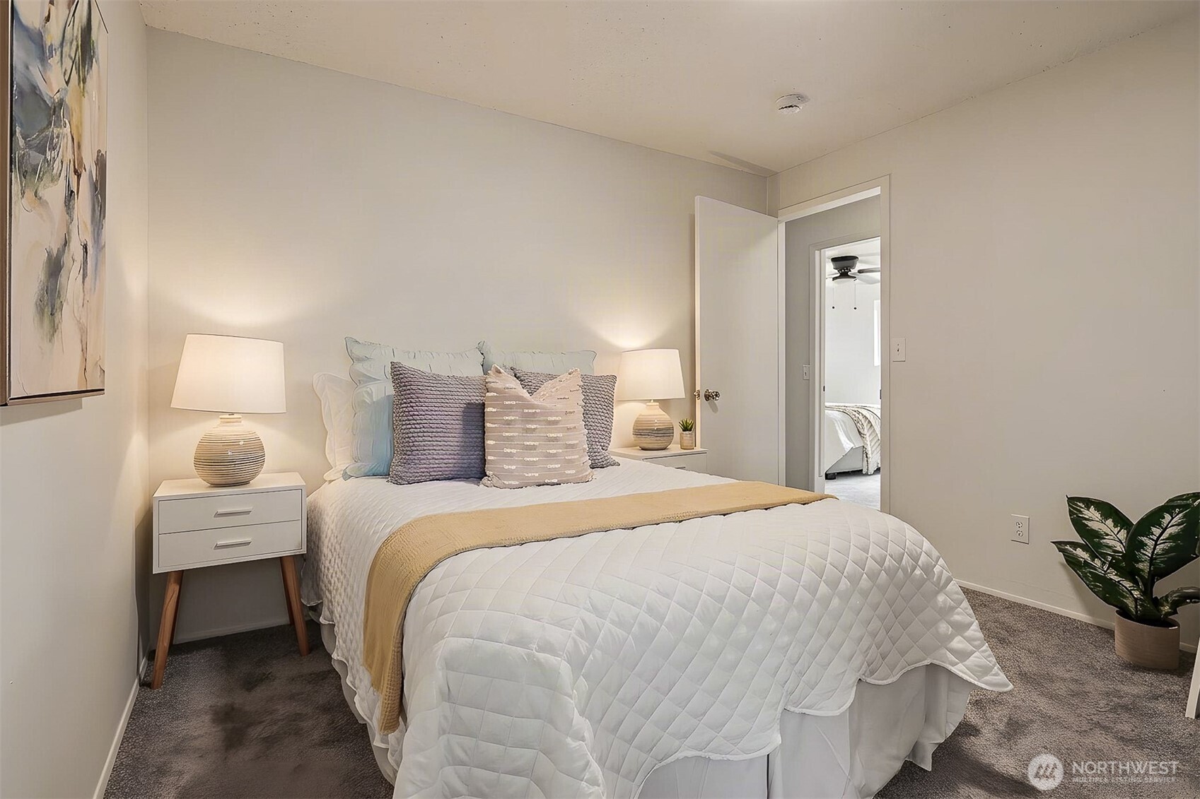 property viewer photo 24