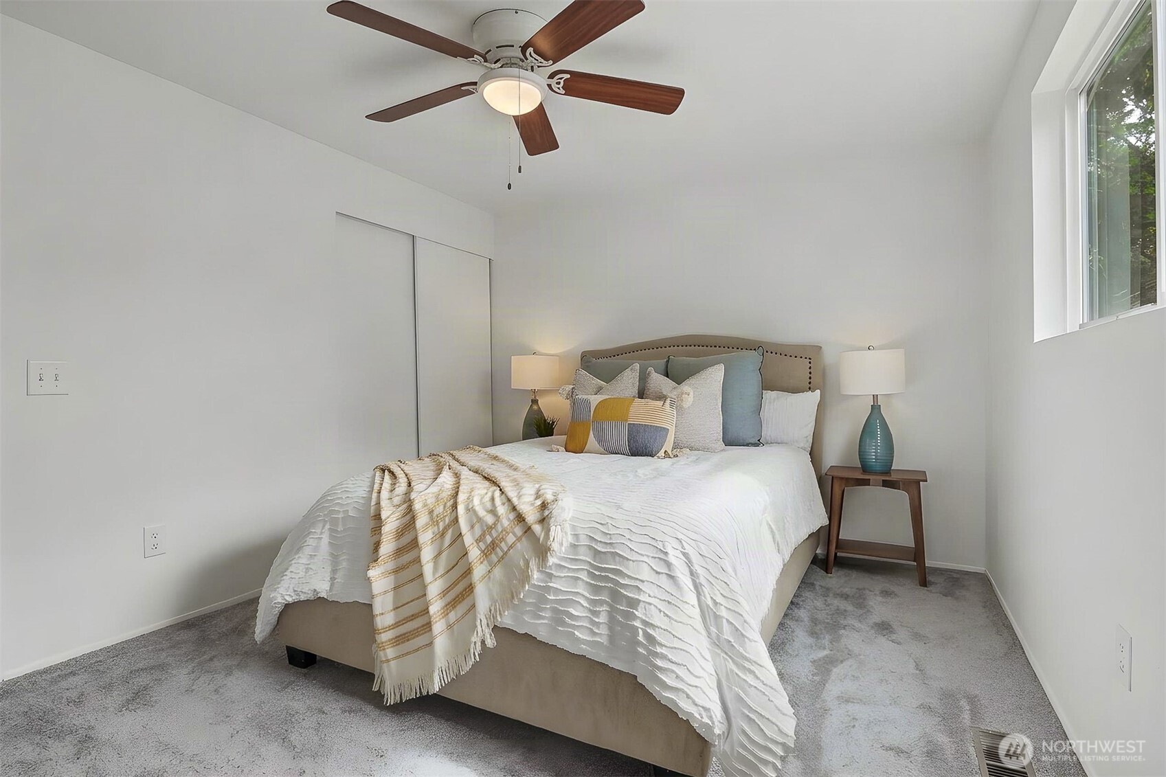 property viewer photo 28