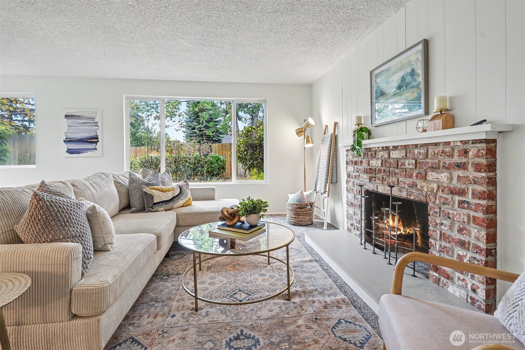property viewer photo 3