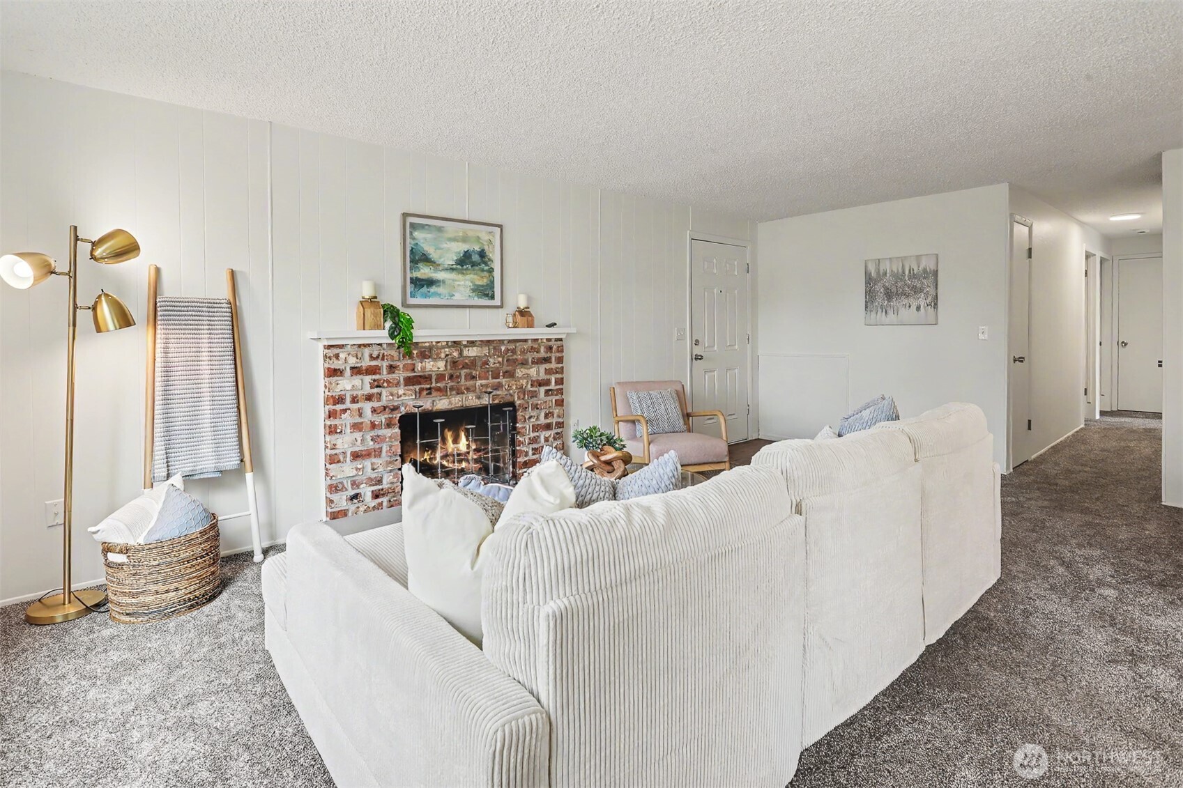 property viewer photo 5