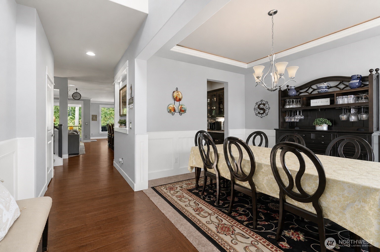 property viewer photo 1