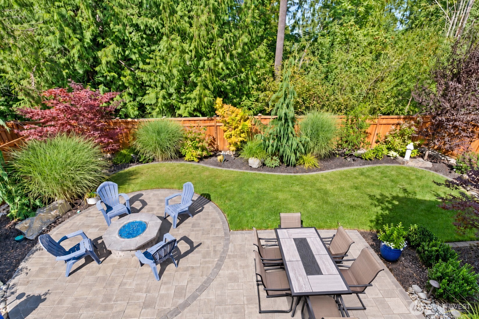 property viewer photo 10