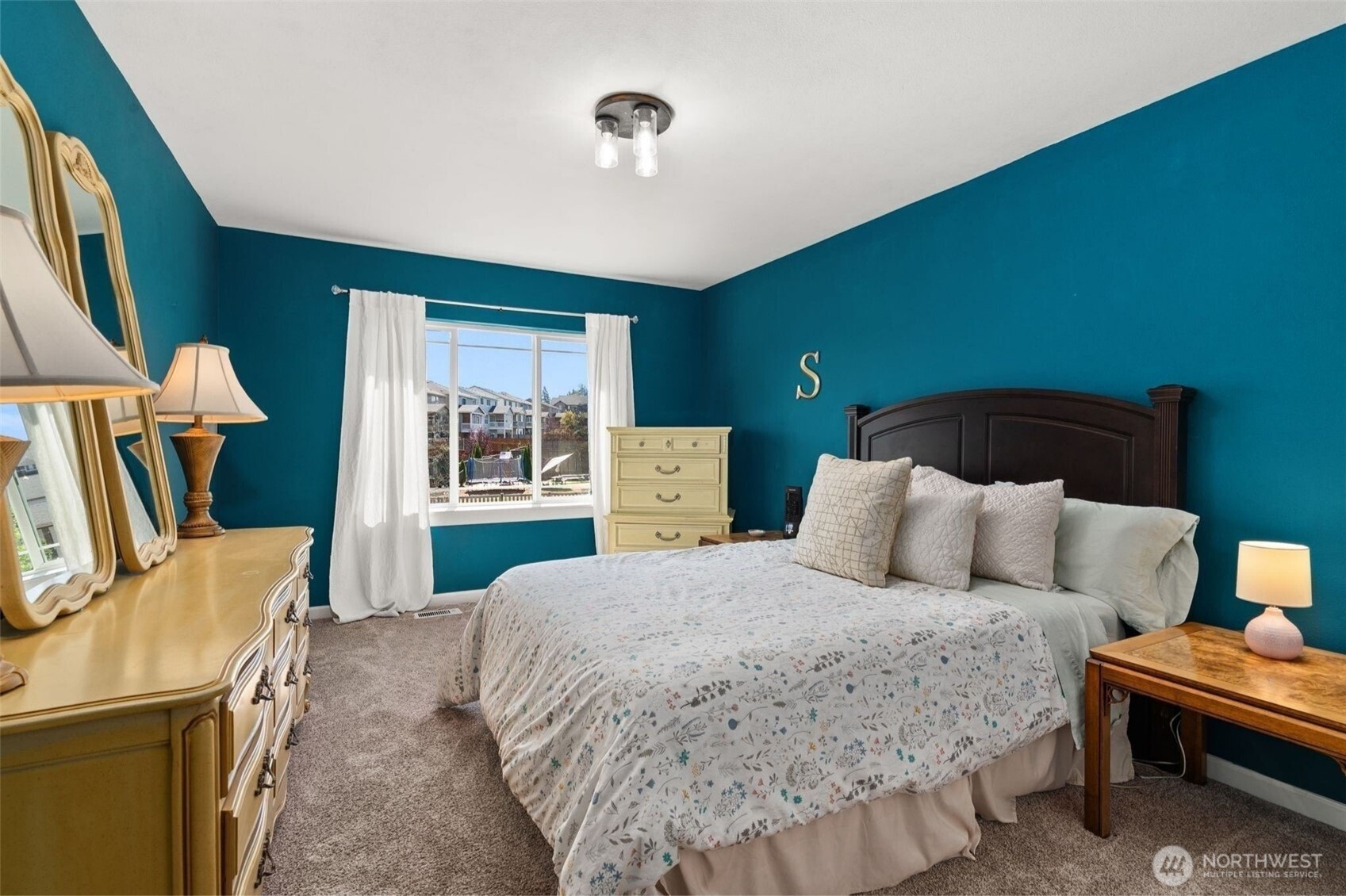 property viewer photo 24