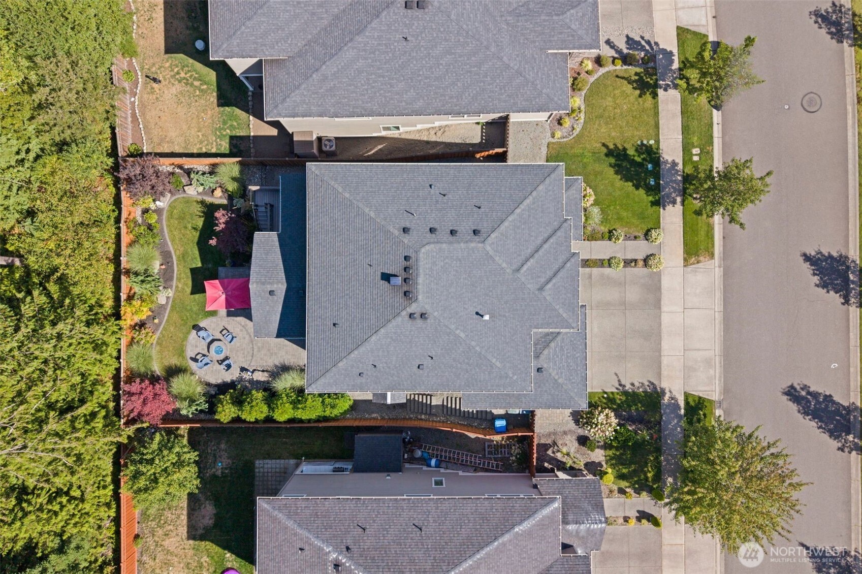 property viewer photo 37