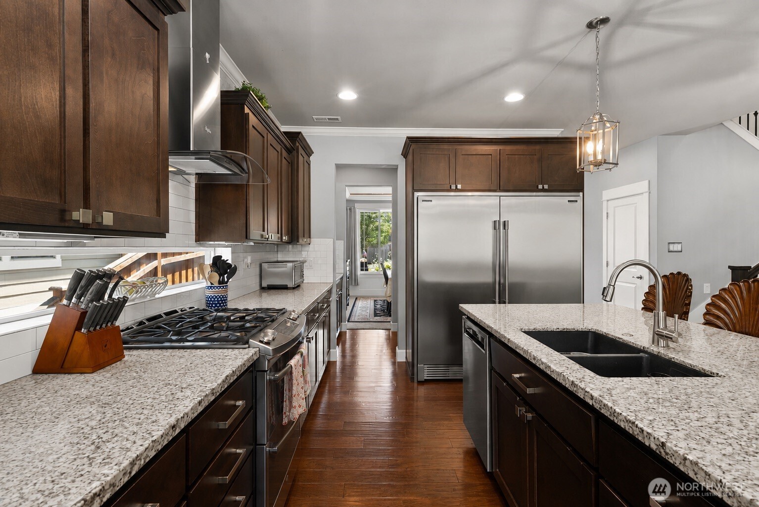 property viewer photo 5
