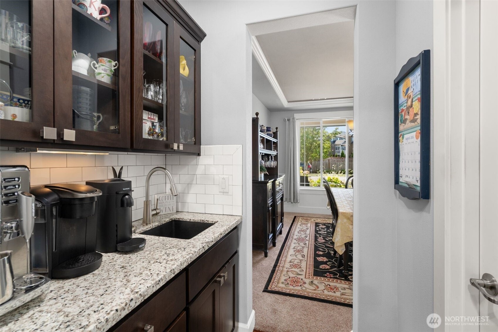 property viewer photo 6