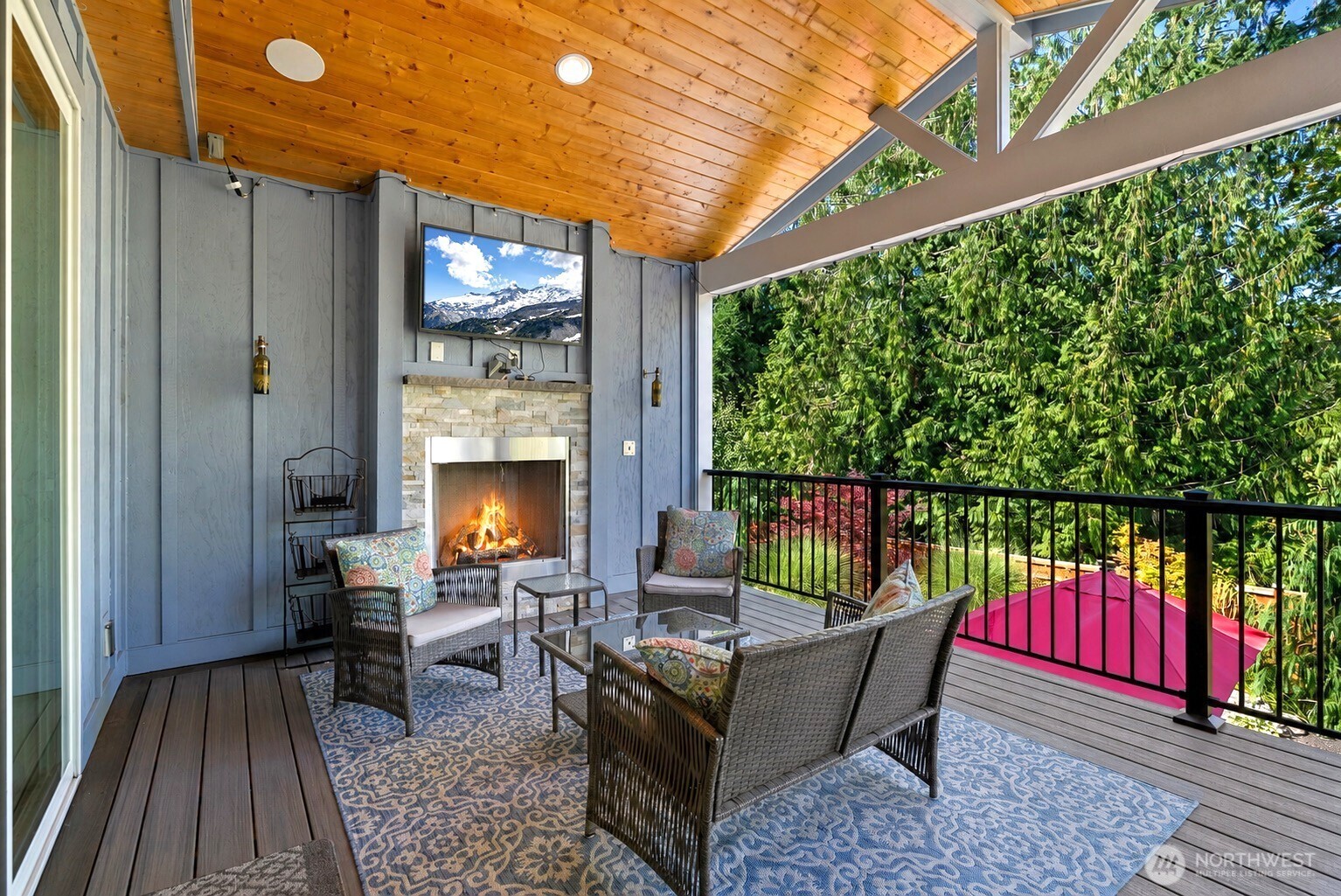 property viewer photo 9