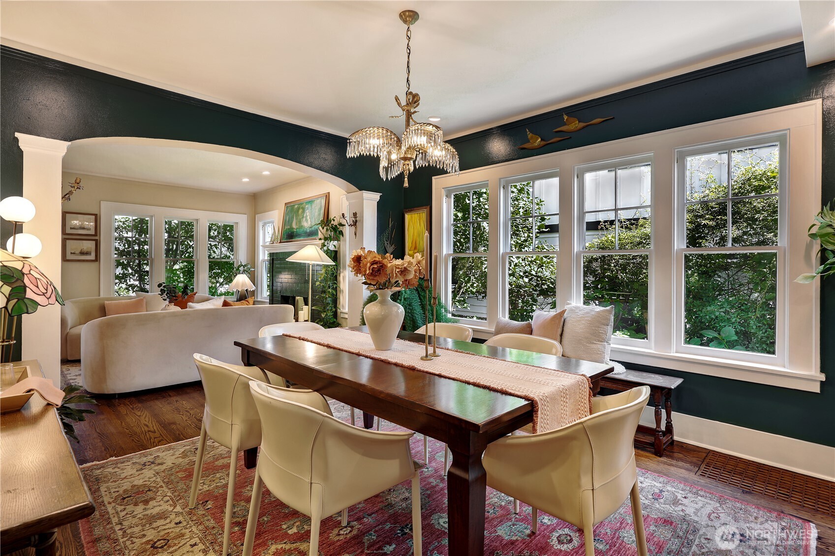 property viewer photo 2