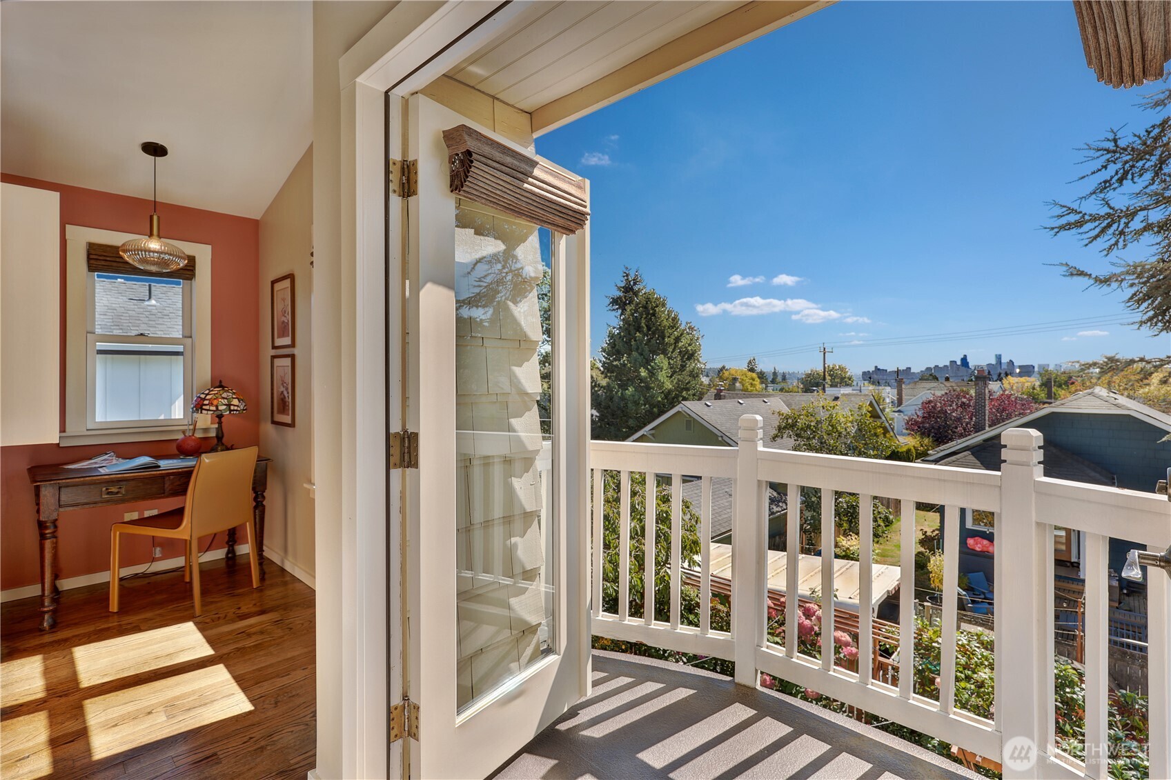 property viewer photo 25