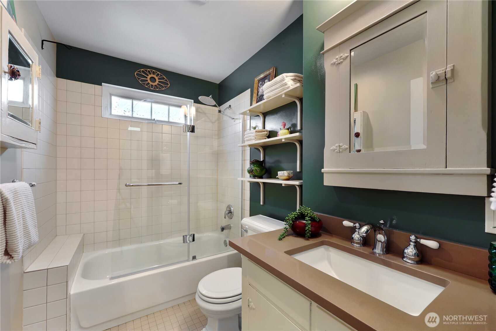 property viewer photo 30