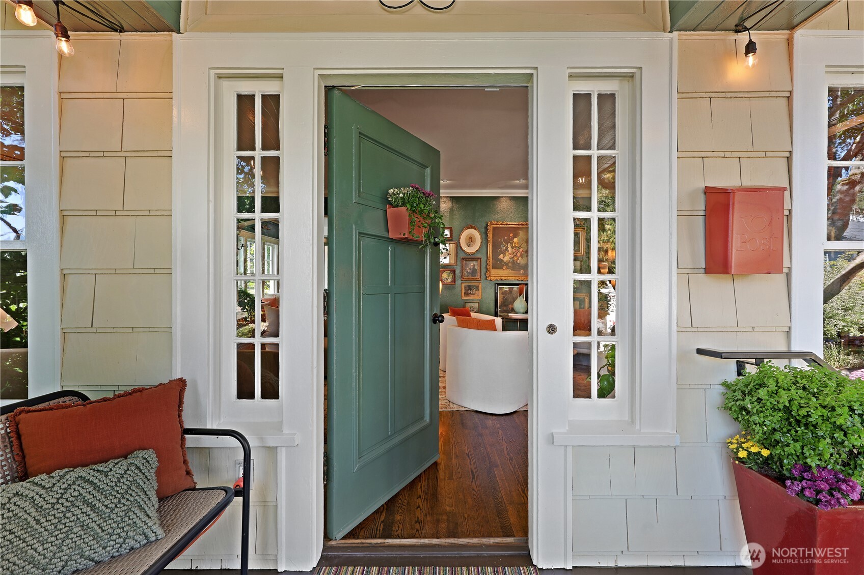 property viewer photo 7