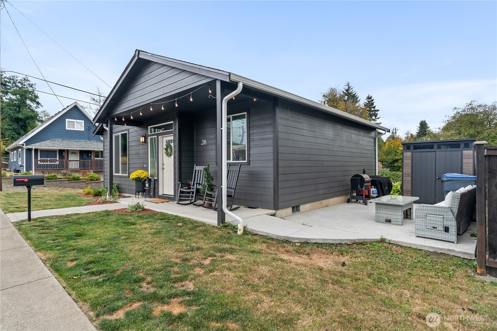 main property photo 16