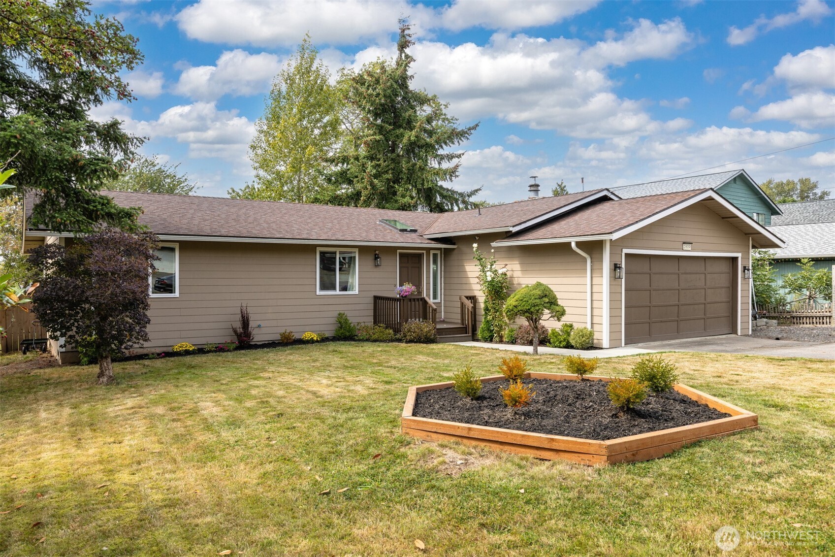 property viewer photo 1