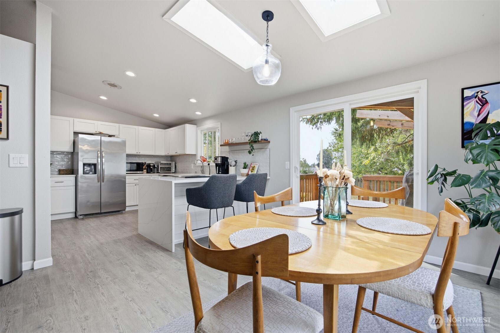 property viewer photo 13