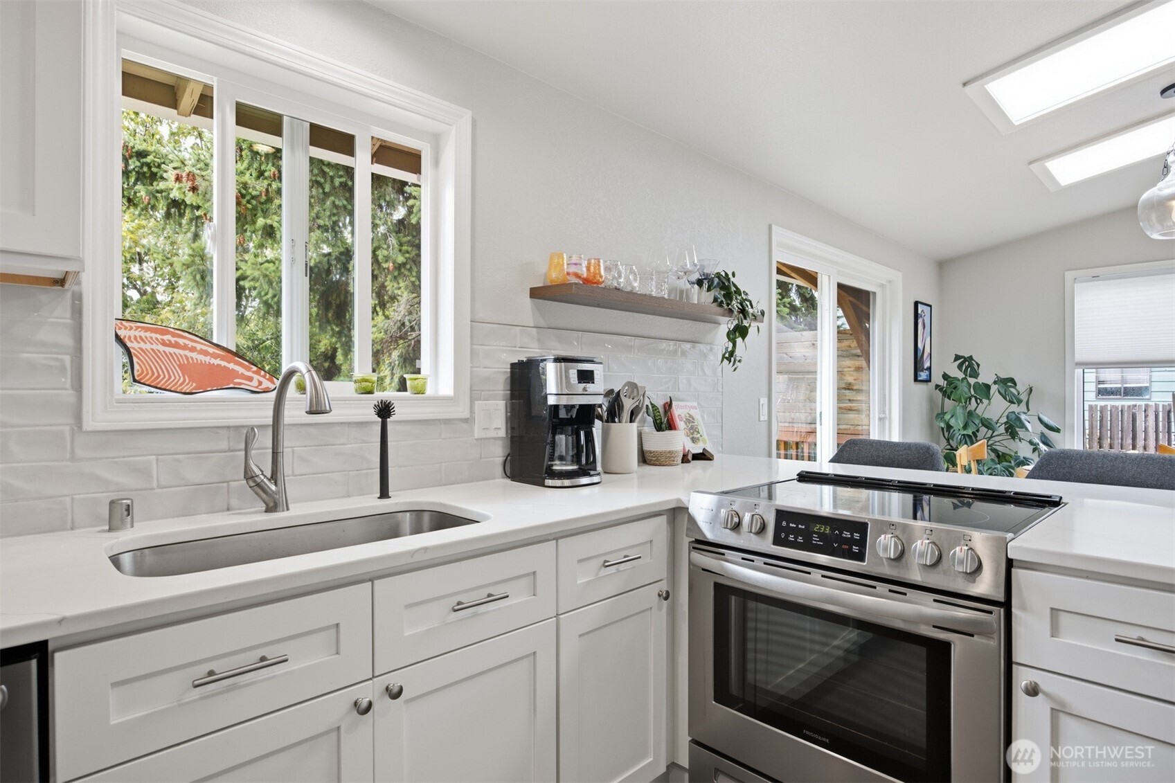 property viewer photo 17