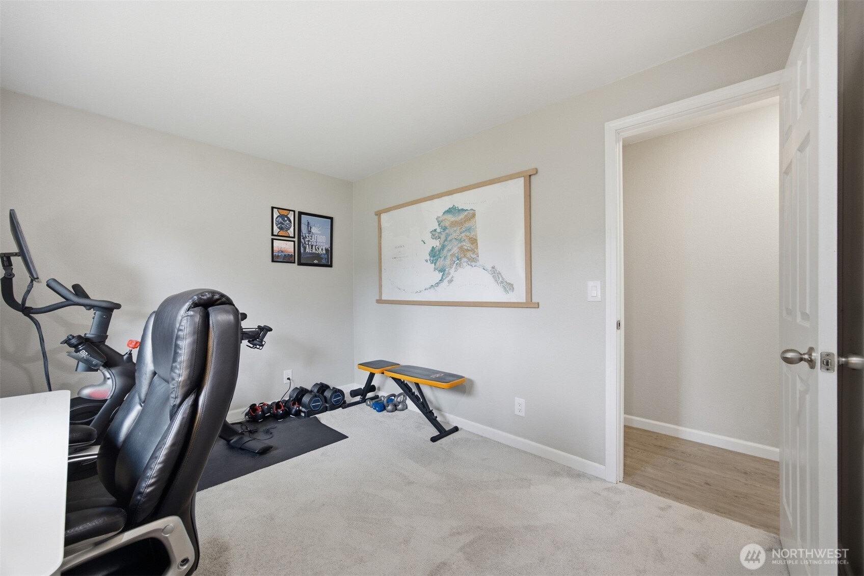 property viewer photo 25