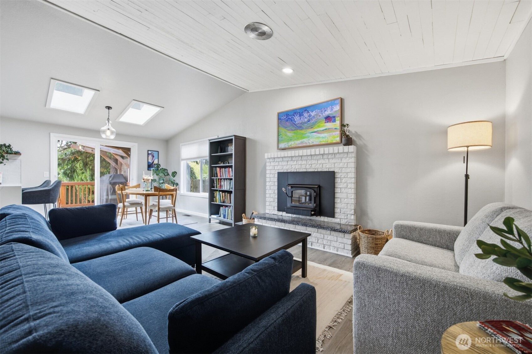 property viewer photo 7